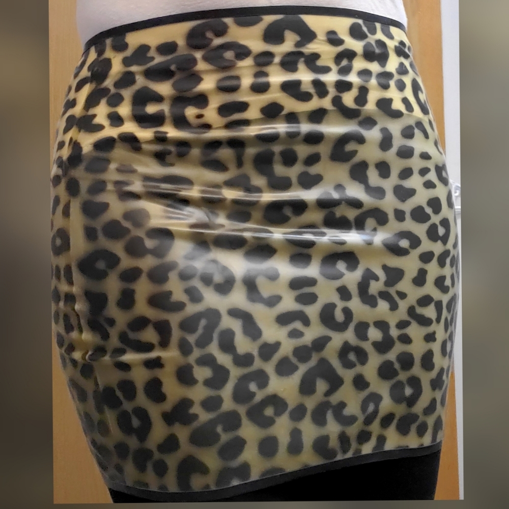 Latex Skirt - Leopard Print